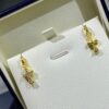 目を惹くカラー クロムハーツ ピアス 偽物 CHクロス 22K&ダイヤモンド Kua60908