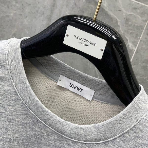 送料込 ロエベ 偽物アナグラム エンブロイダリー スウェットシャツ lot94811