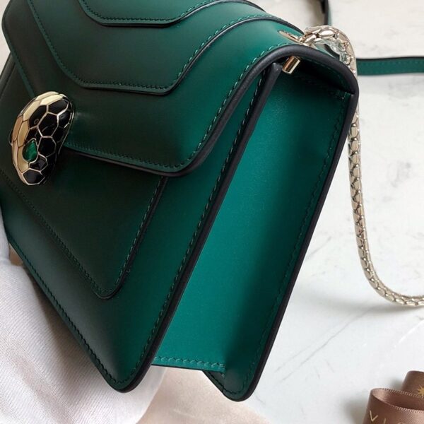 21-22AW【ブルガリ コピー】新色! SERPENTI FOREVER ナッパ ハンドバッグ Bul75855