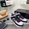 大人気！シャネル CC ロゴ スニーカー コピー ピンク shn25860