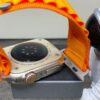アップルウォッチ ウルトラ スーパーコピー チタニウムケースとオレンジアルパインループ goj02521