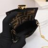 入手困難 フェンディ VERSACE コラボナノ バゲット 偽物 マイクロ バッグ fey71325