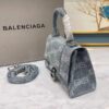 入手困難バレンシアガ デニム BB モノグラム 偽物 アワーグラス ハンドバッグ baw12961