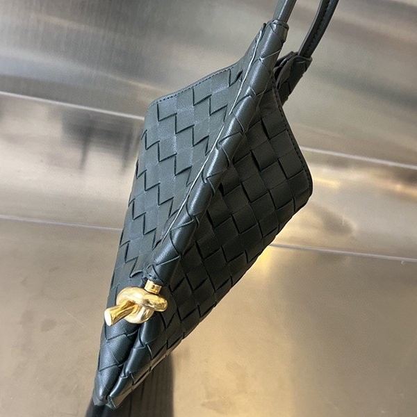 絶対欲しい！ボッテガ ヴェネタ ショルダーバッグ 偽物 bof87440