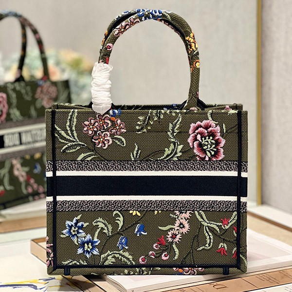 ディオール ブックトート 偽物 Petites Fleurs スモールバッグ dej41558
