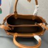 ☆超人気☆プラダ ベルト付き スモール レザー ハンドバッグ コピー puw48009